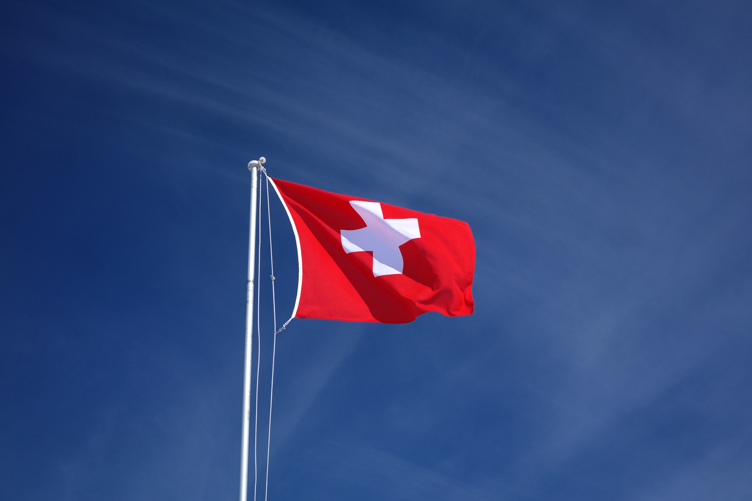 Abolita la Lia per le imprese che lavorano in Svizzera